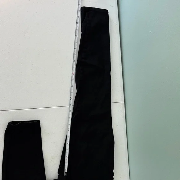 Lucky Brand Women's High Rise Black Jeans - Picture 4 of 4